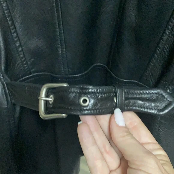 Black Leather Coat Size Small - Picture 4 of 4